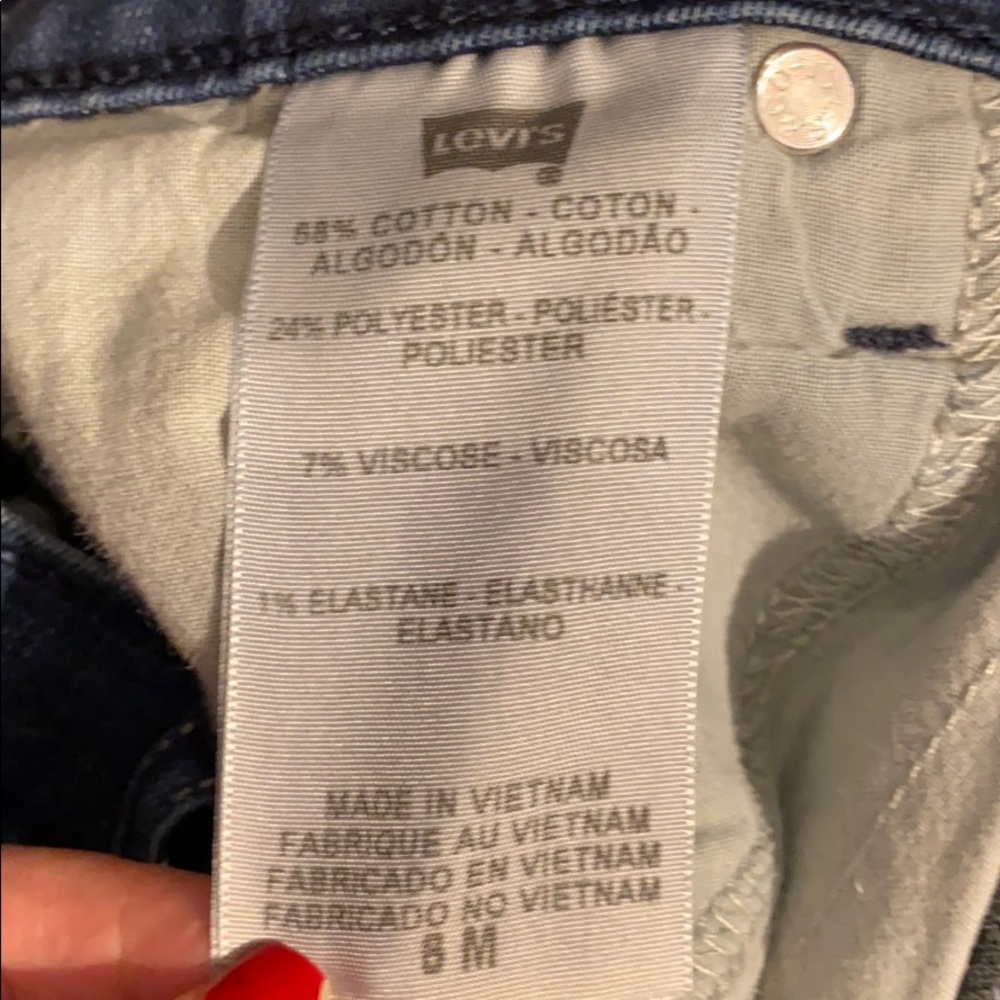 Levi’s 512 boot cut jeans “perfectly slimming” - Picture 8 of 11